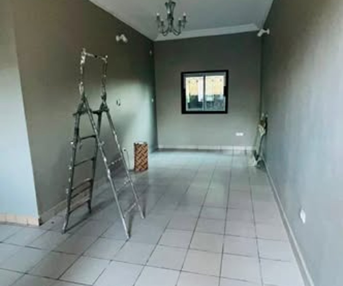 Bel Appartement Moderne à Louer à Logbaba Jardin