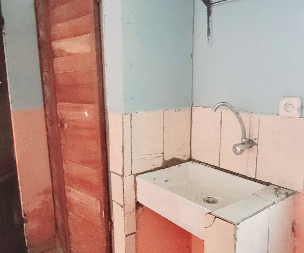 Chambre moderne à Etoug-Ebe