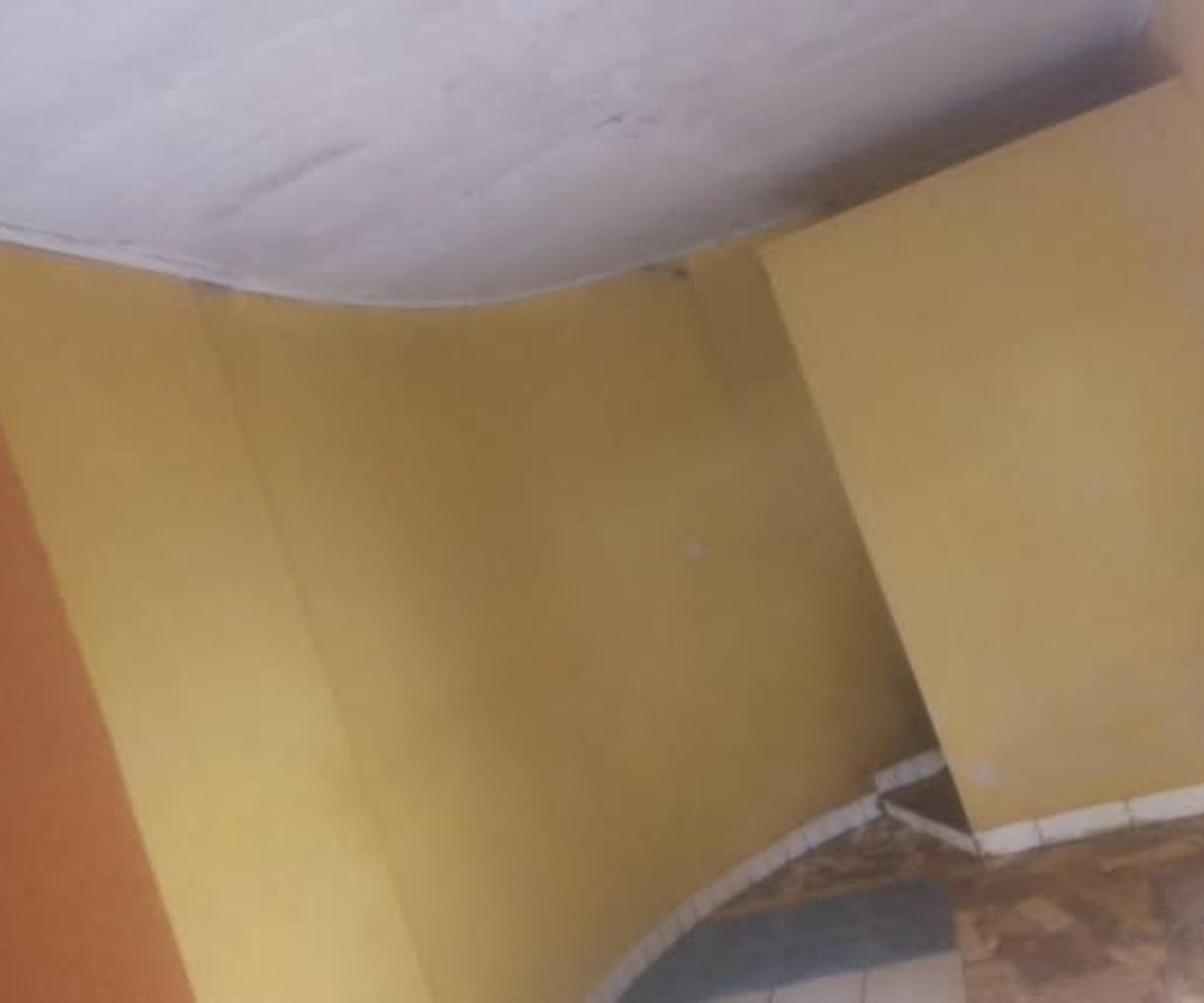 Chambre moderne à louer - Tsinga Village (rond-point Razel)