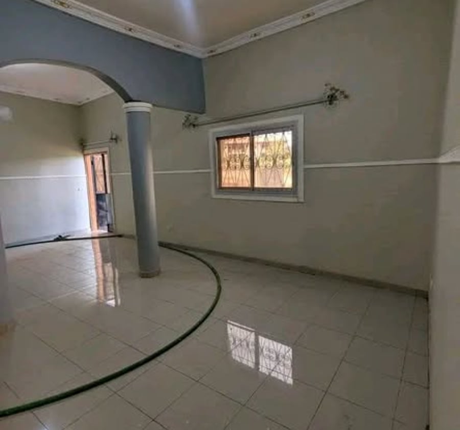 Appartement neuf à Nkolfoulou - 2 chambres