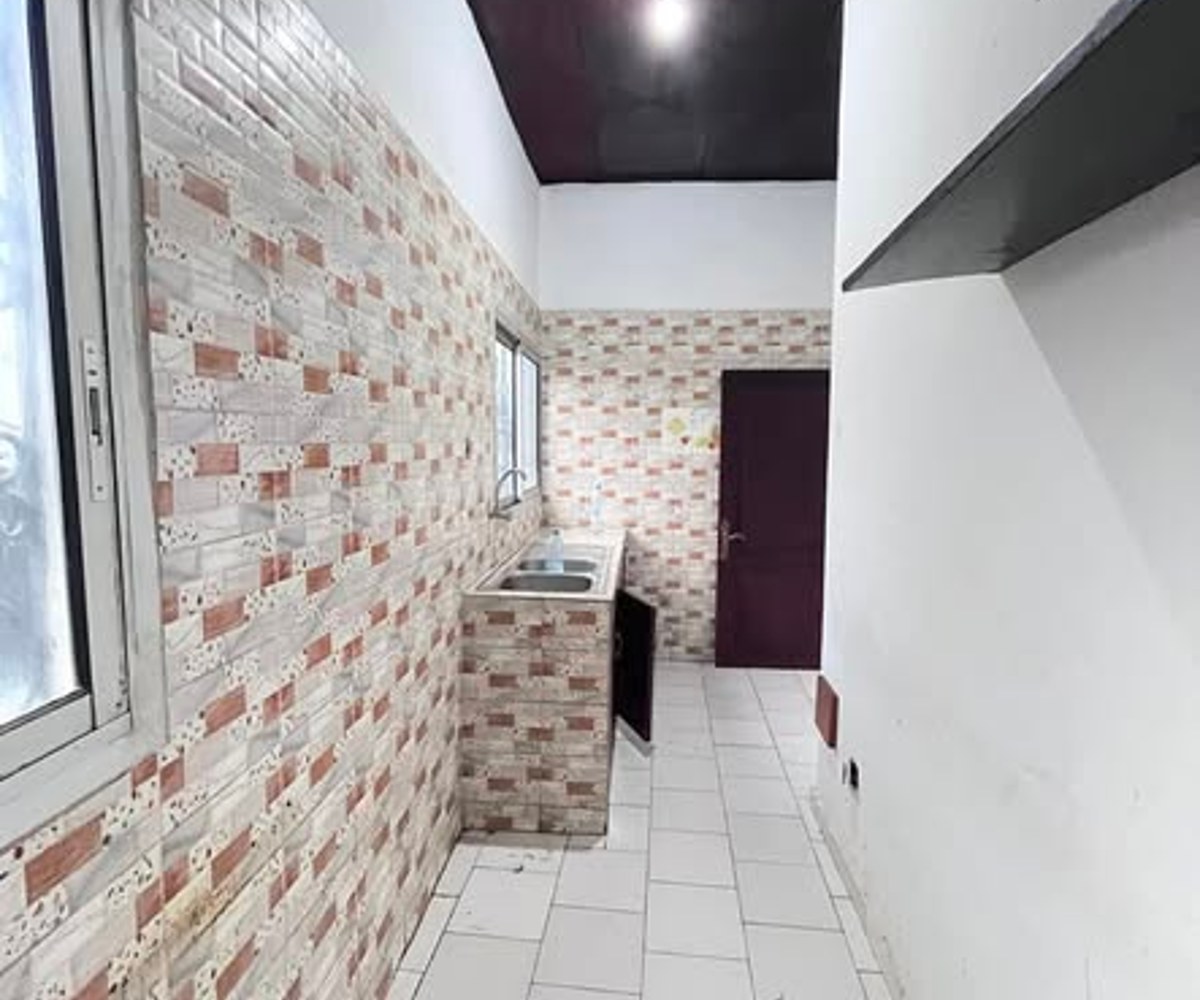 Appartement 4 chambres à louer à Messassi, Yaoundé