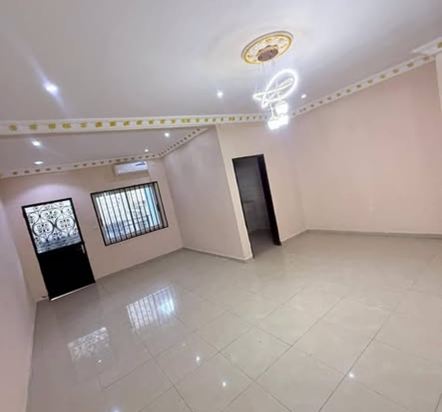 Appartement à louer à Mimboman