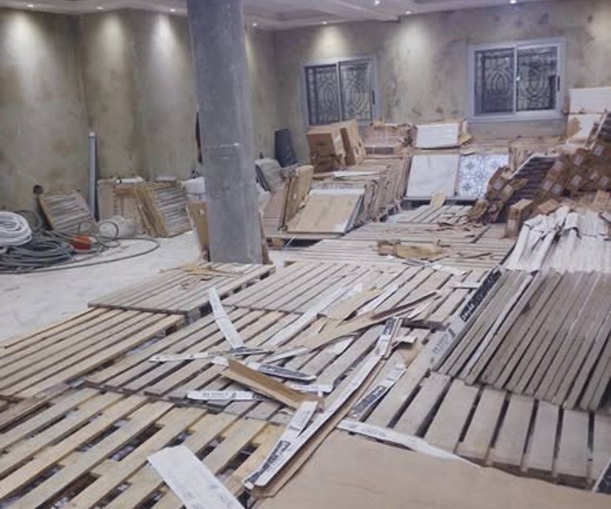 Grande salle à louer à Nyalla, Douala