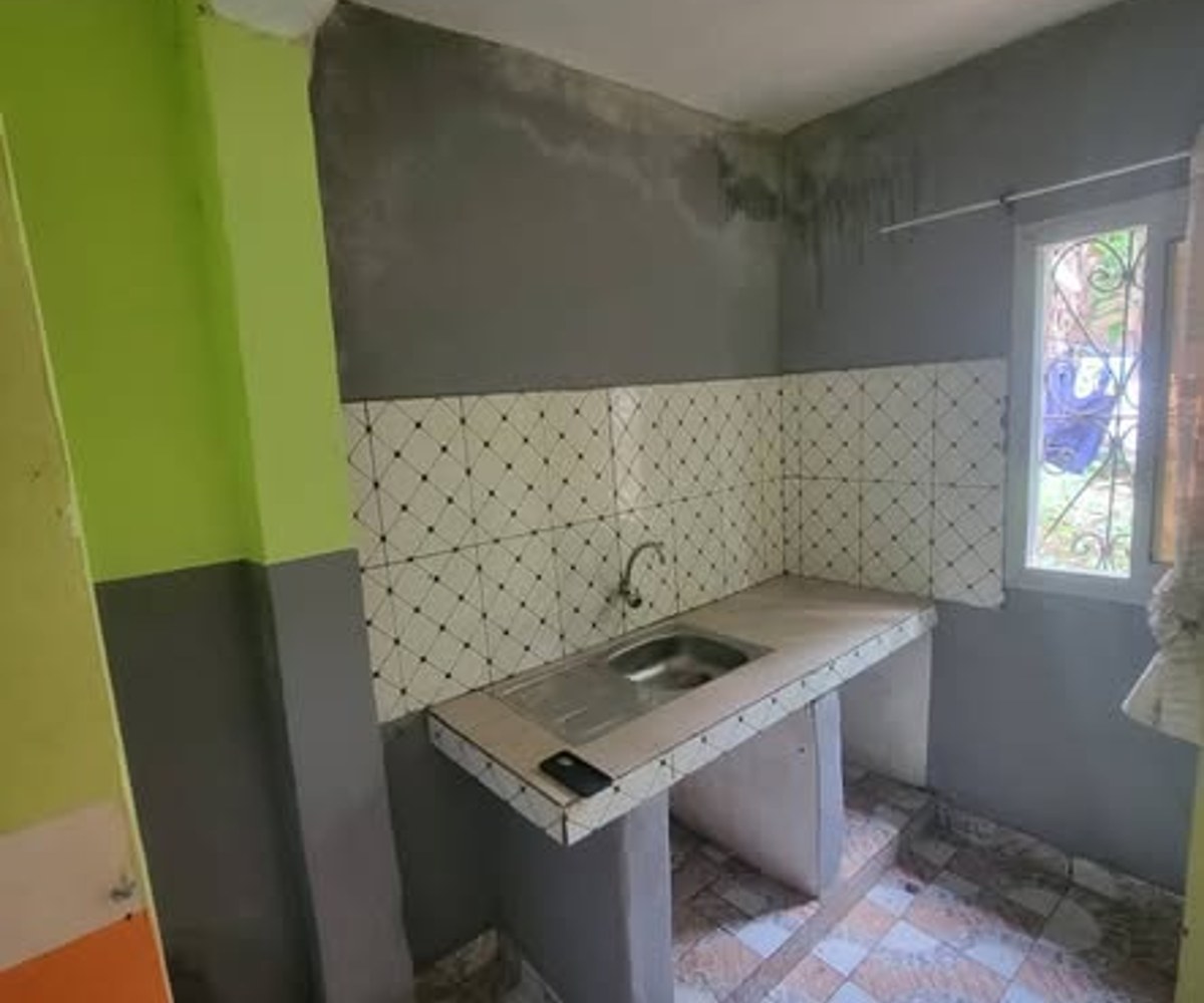 Chambre à louer - Ngousso
