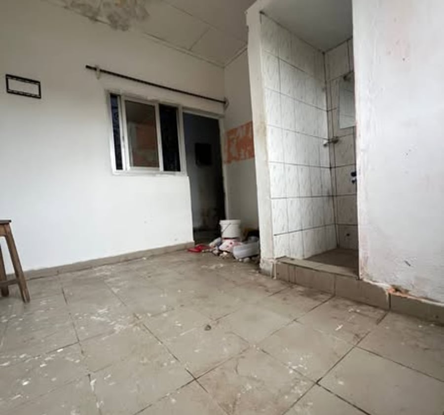 Chambre moderne à louer - Ange Raphaël, Douala
