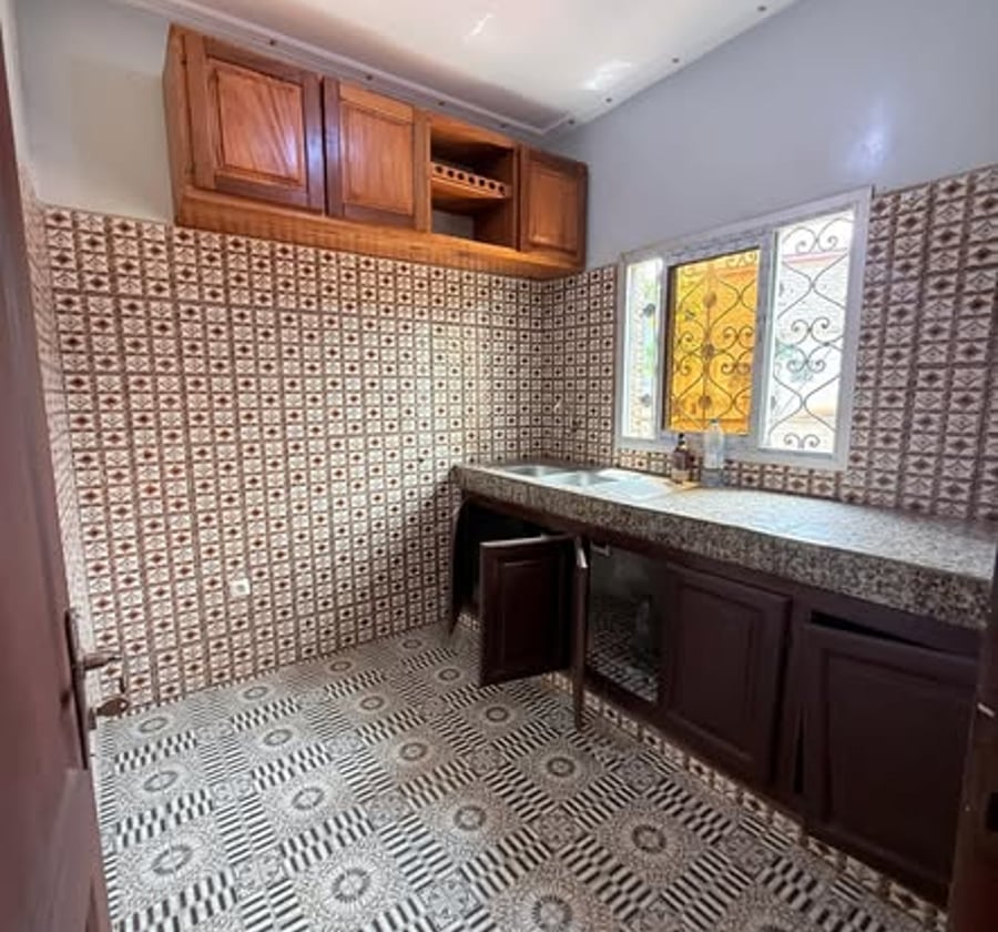 Magnifique studio moderne à louer à Yaoundé Nkolfoulou