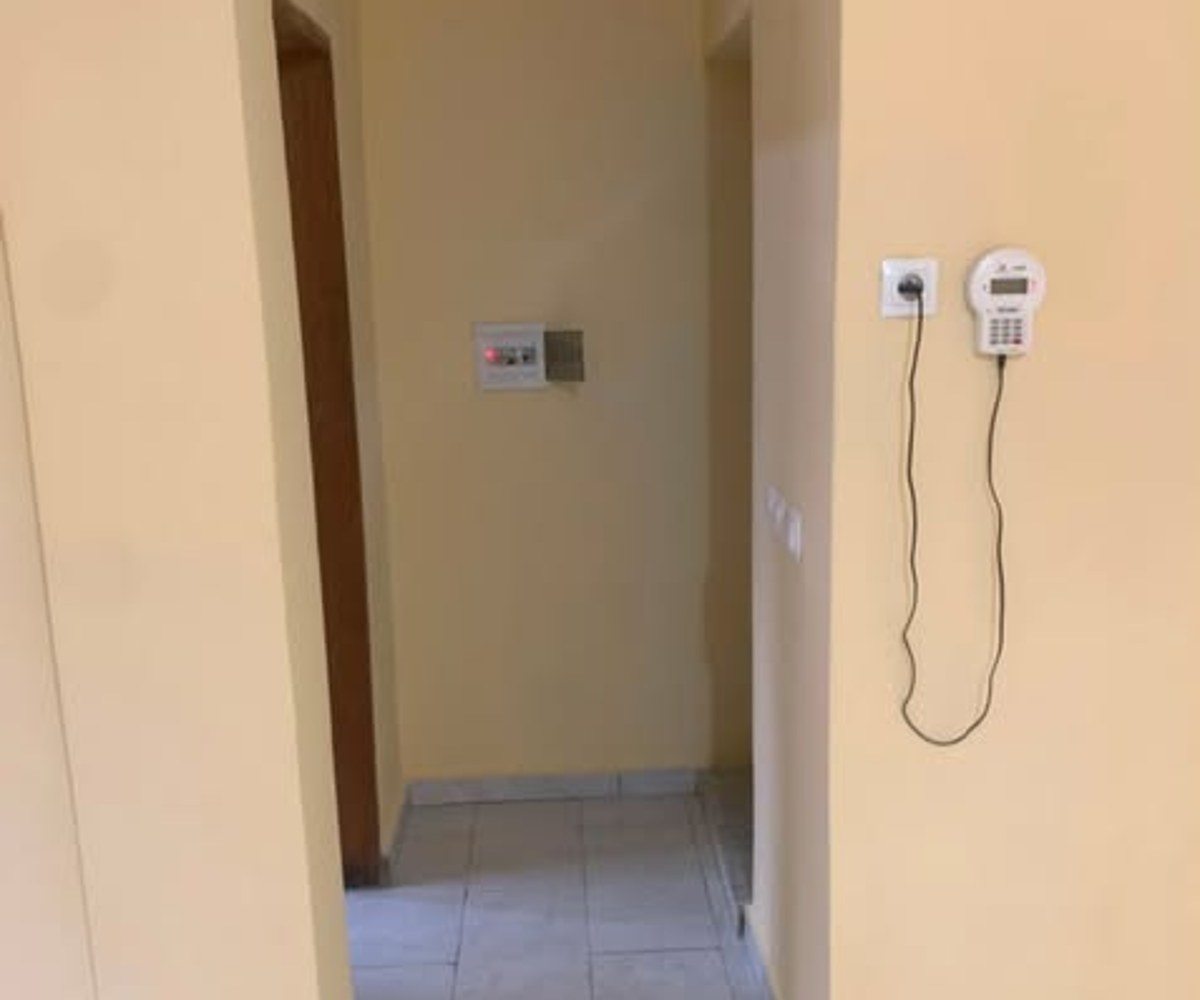 Studio moderne à louer - Nkoabang