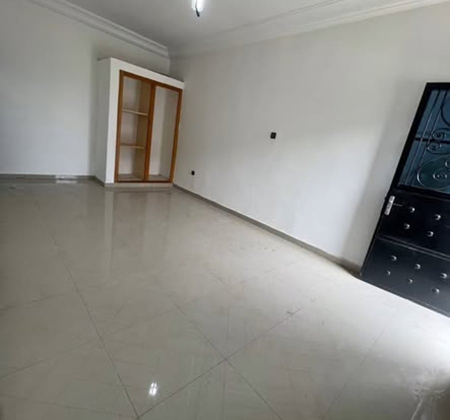 Chambre moderne à louer - PK12, Douala