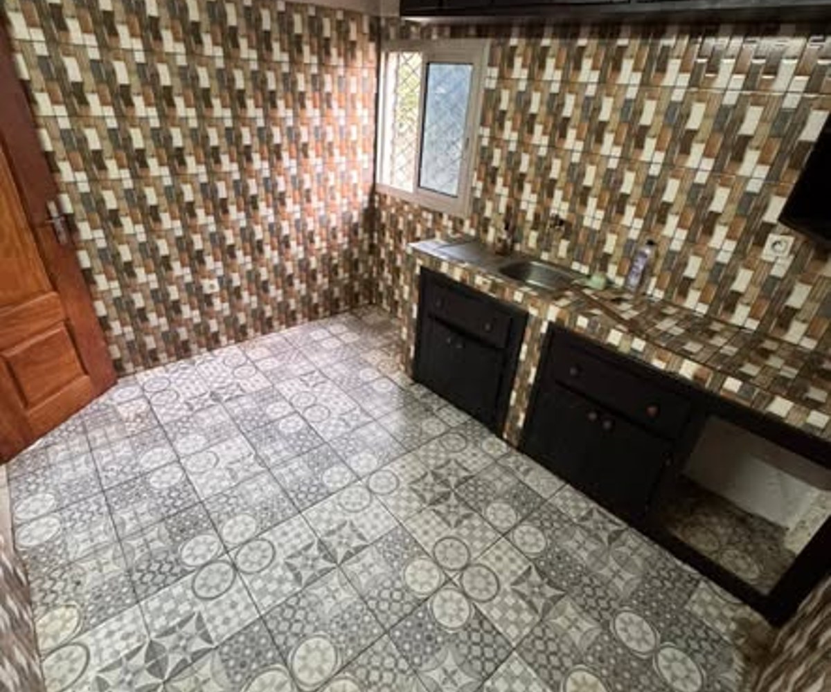Appartement Staffé 2 Chambres à PK 13