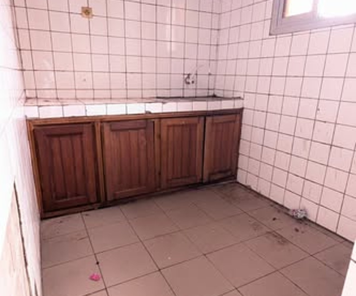 Chambre moderne à Makepe Missoké