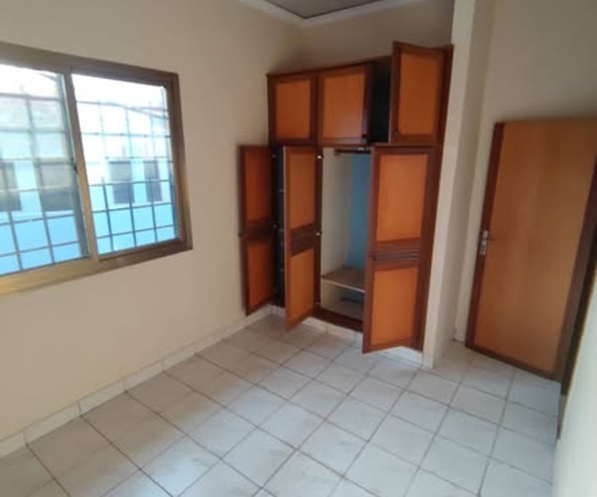 Duplex haut standing à louer - Yaoundé Omnisport