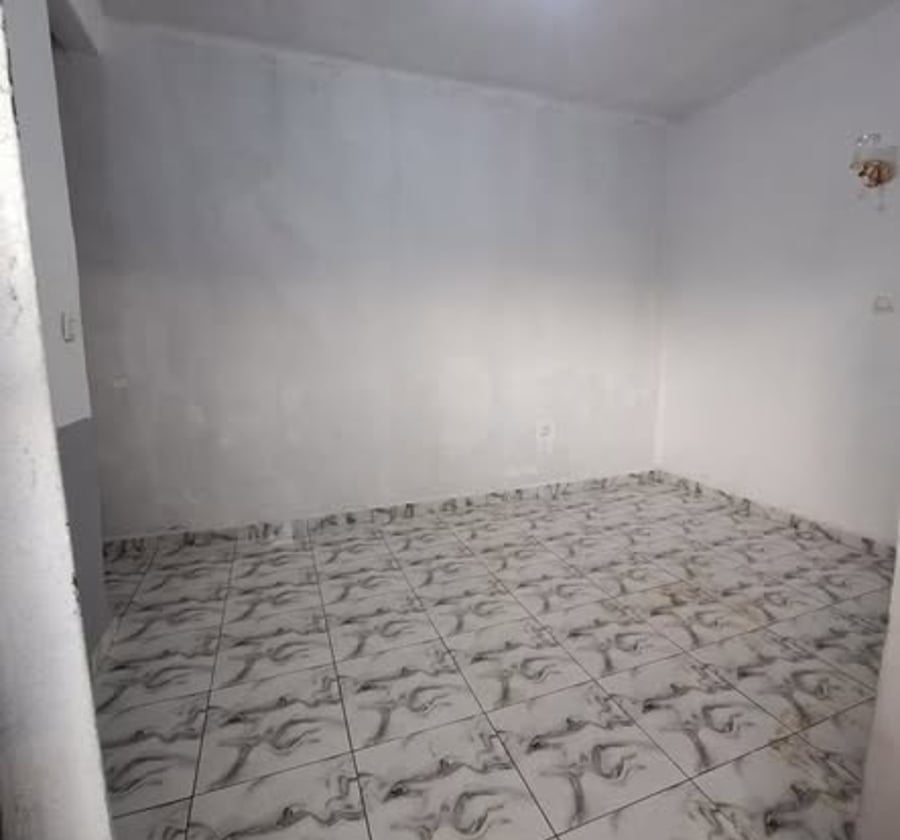 Chambre moderne 2 pièces à Odza petit marché