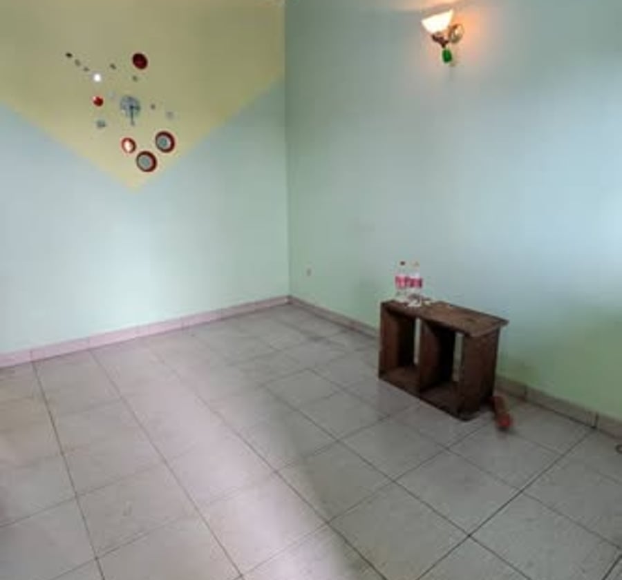 Studio à louer - Emana, Yaoundé