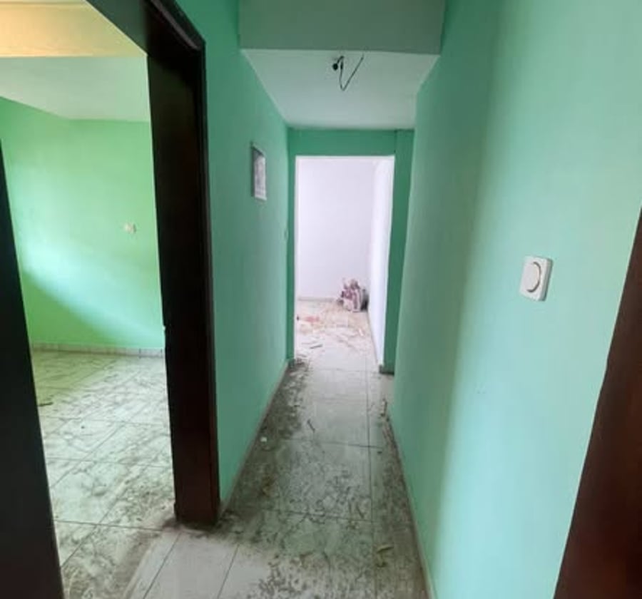 Très vaste appartement moderne staffé à PK 13