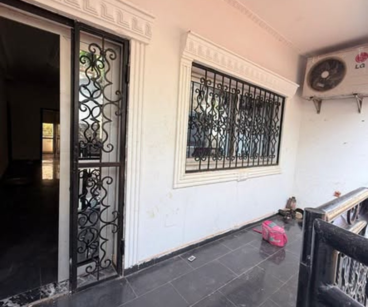 Appartement moderne 3 chambres à louer à Nkolfoulou