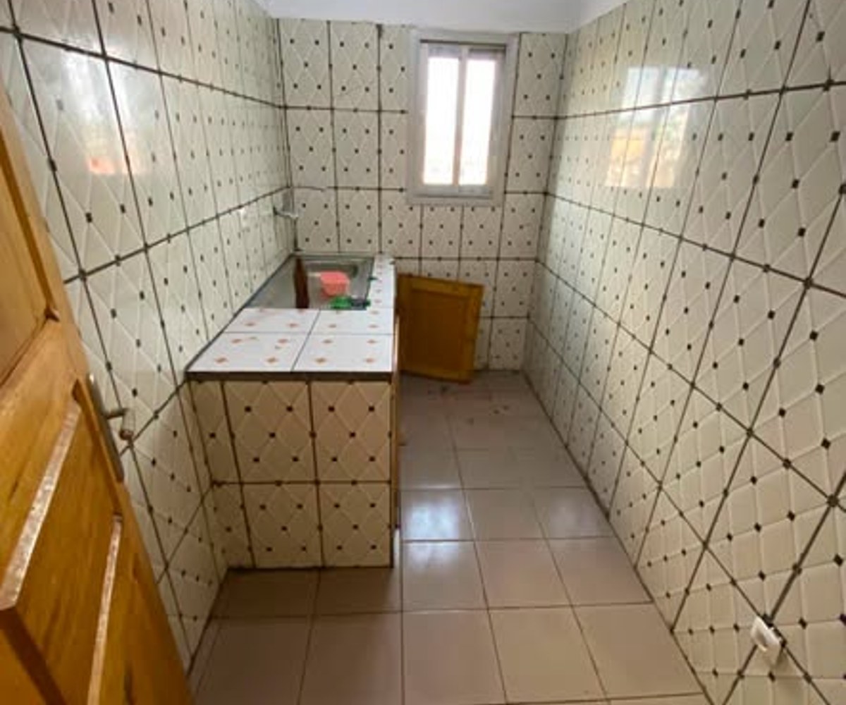 Appartement 2 chambres à louer - Nkolmesseng, Yaoundé