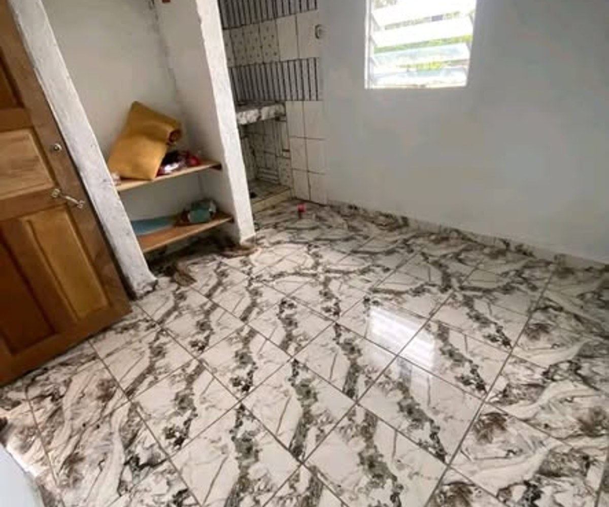 Chambre moderne à louer à Ange Raphaël, Douala