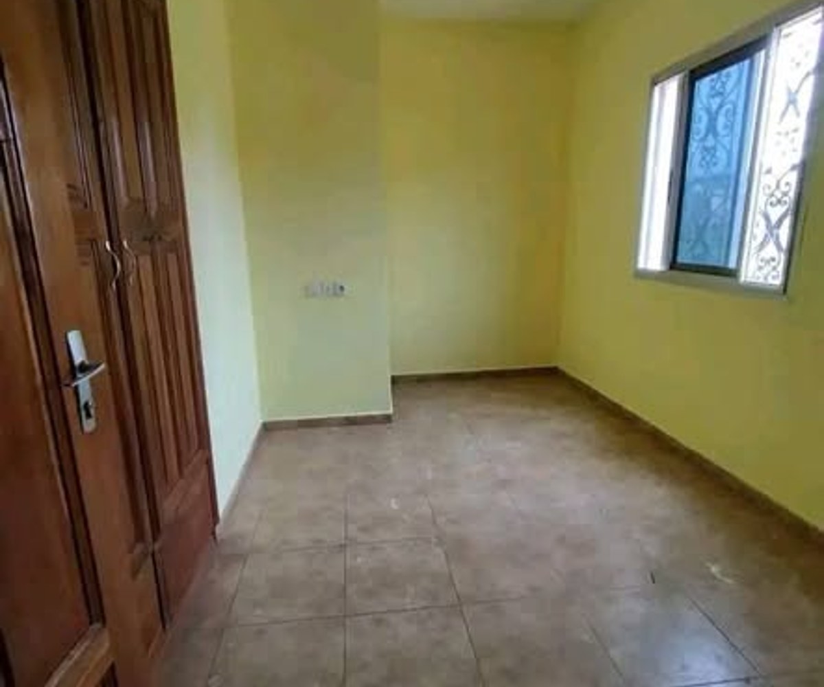 Appartement 2 chambres à louer - Nkoabang