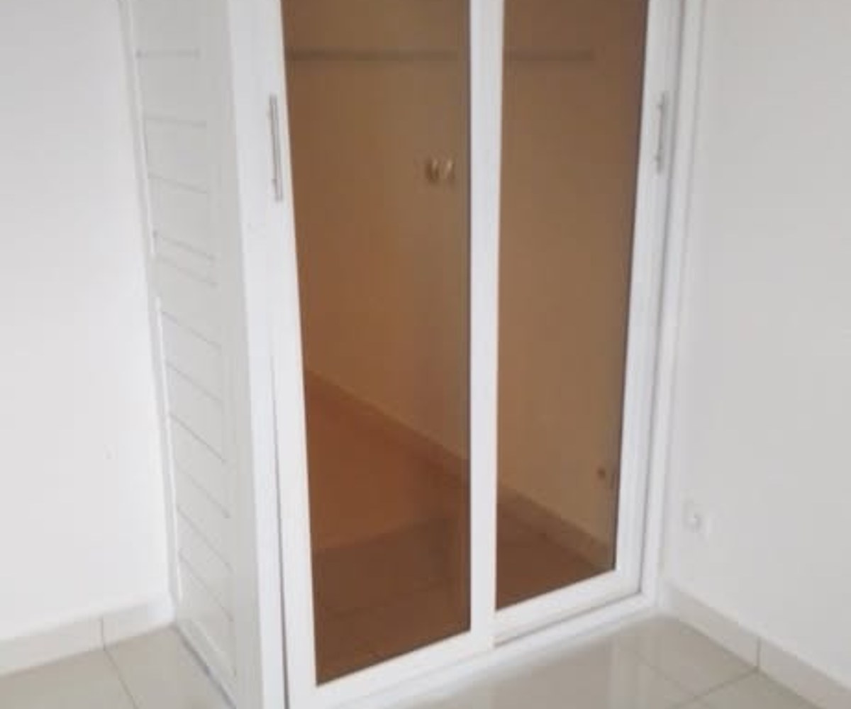 Studio moderne à louer à Bastos, Yaoundé