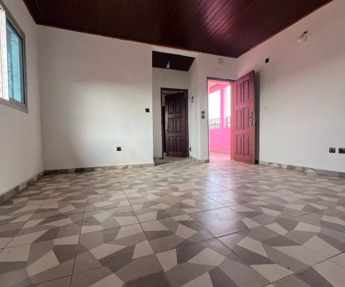 Studio standing proche de l'Omnisport à Ngousso, Yaoundé
