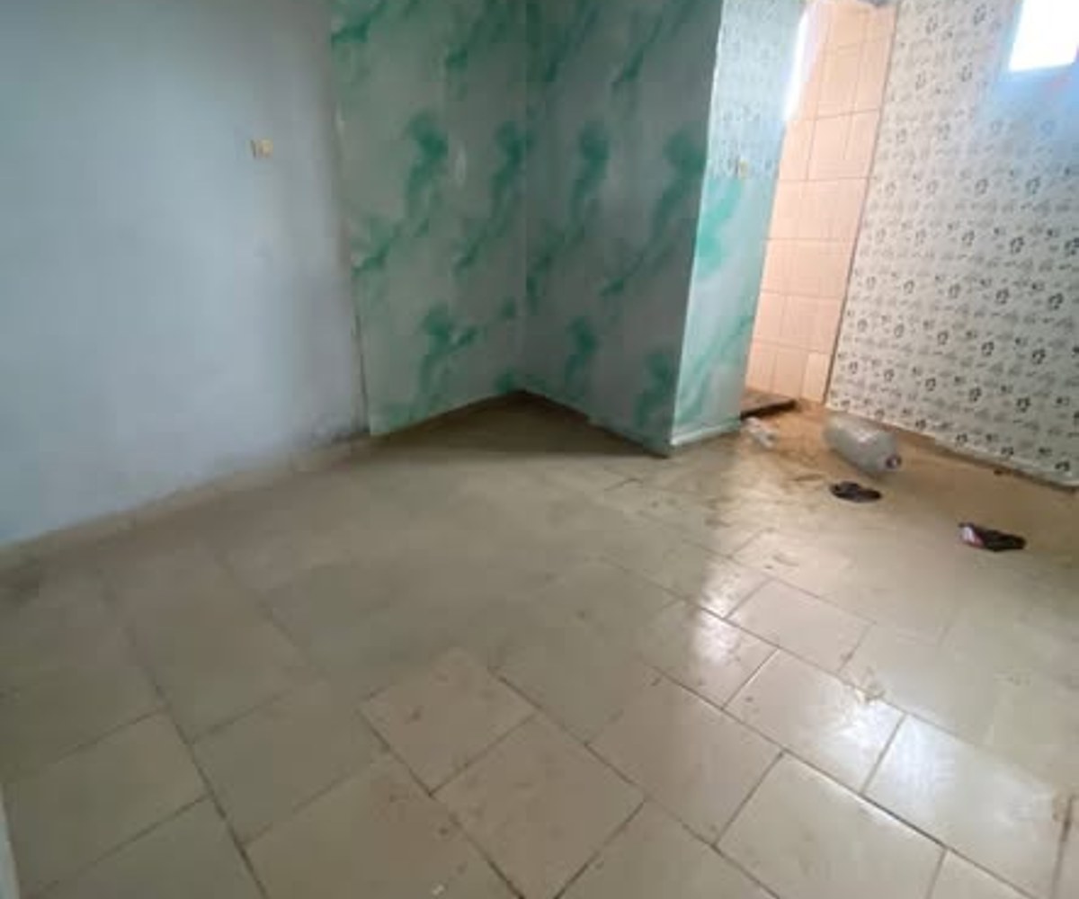 Chambre moderne à louer – Carrefour IPA, Ange Raphaël