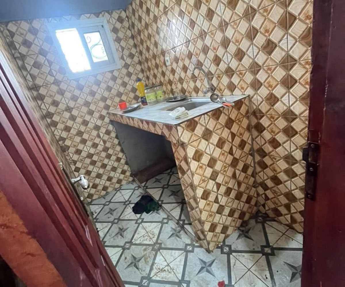 Studio moderne à PK 12 - Douala