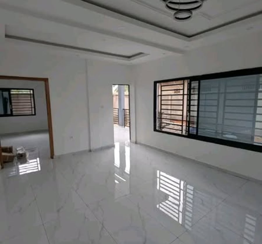 Duplex moderne à louer – Olembé, Yaoundé
