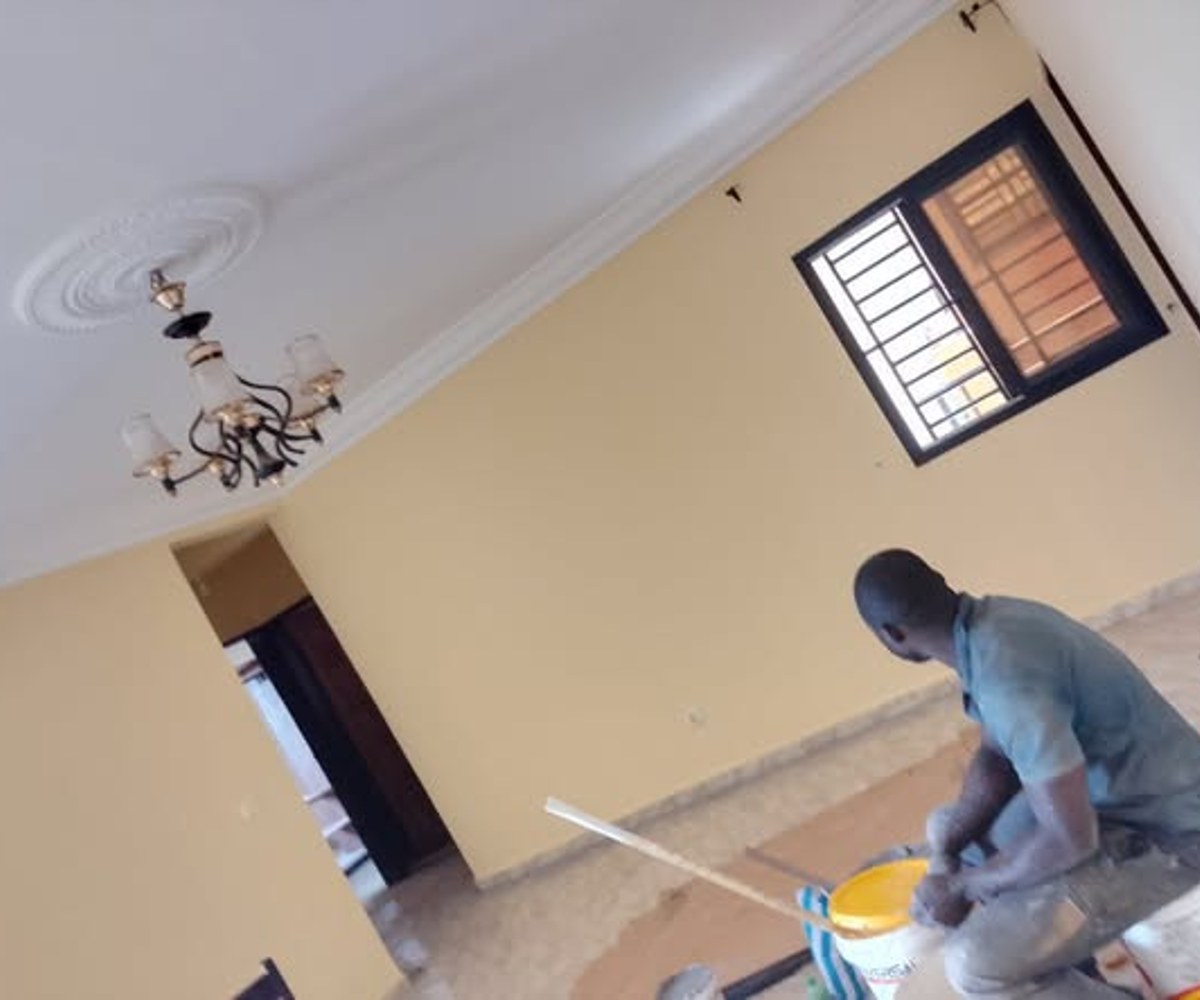 Appartement 3 chambres à louer à Ekoumdoum