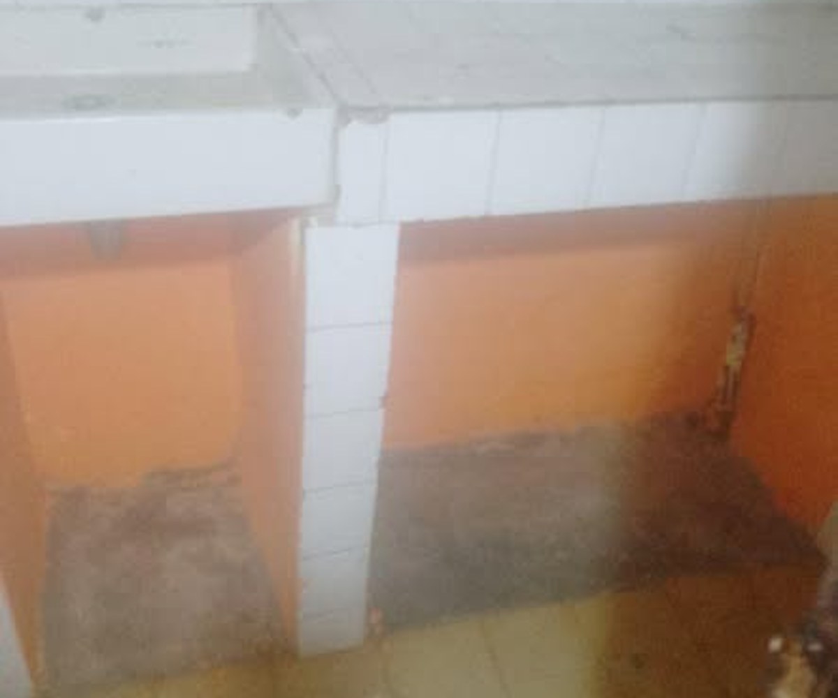 Chambre à louer à Bépanda Omnisports - 15 000 FCFA/mois