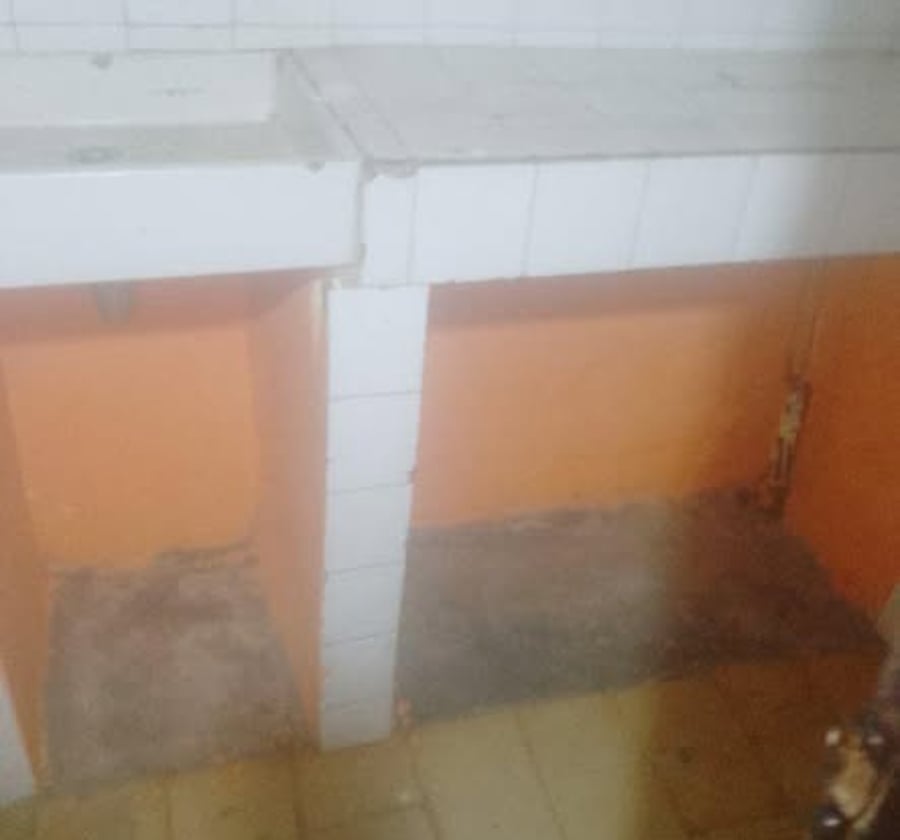 Chambre à louer à Bépanda Omnisports - 15 000 FCFA/mois