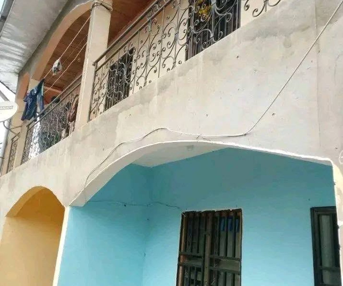 Studio moderne à Nkolmesseng