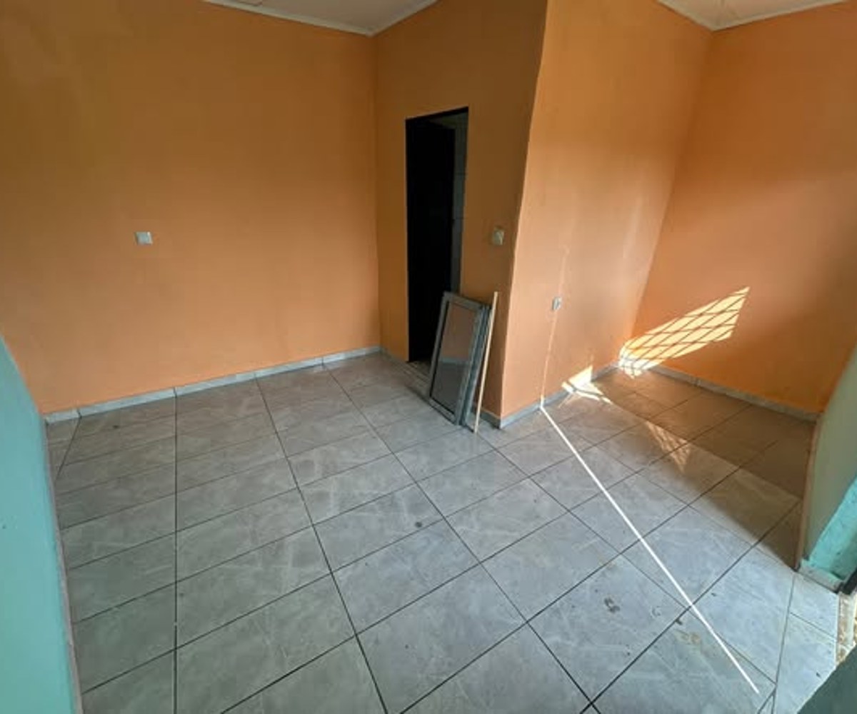 Chambre avec toilette à Bonaberi Bojongo