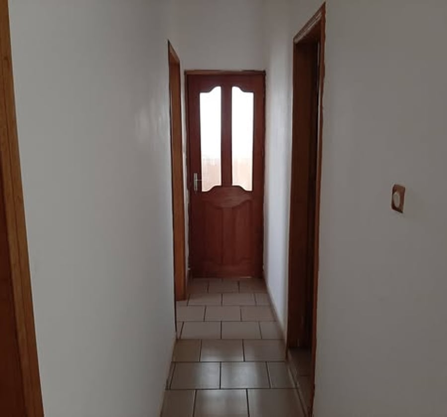 Appartement moderne à Odza Cité de la Paix