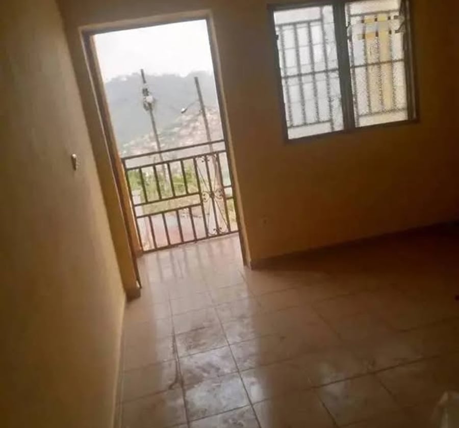 Studio moderne à louer - Nkolbisson, Yaoundé