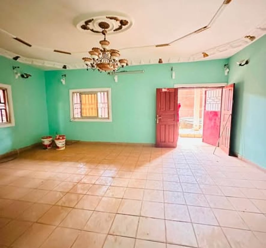 Appartement à louer à Biyemassi Acacia