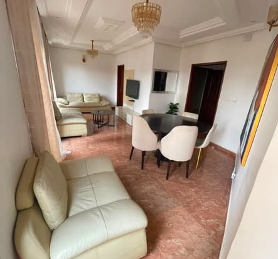 Meublés disponibles à Elig-Essono, Yaoundé
