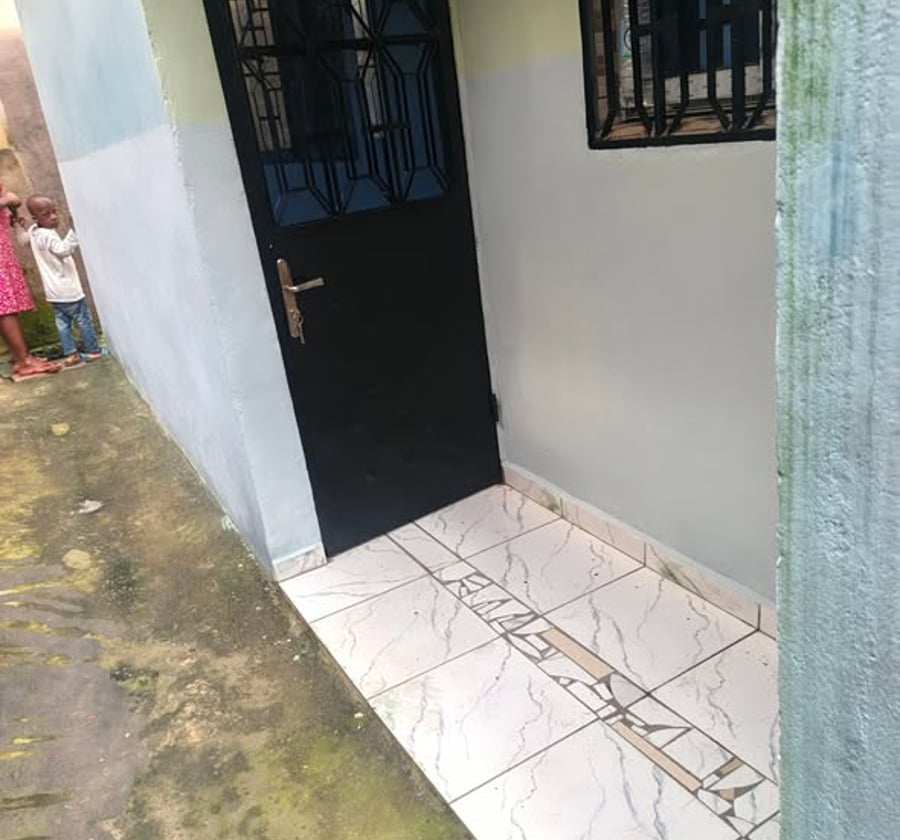 Studio moderne à louer à PK 10
