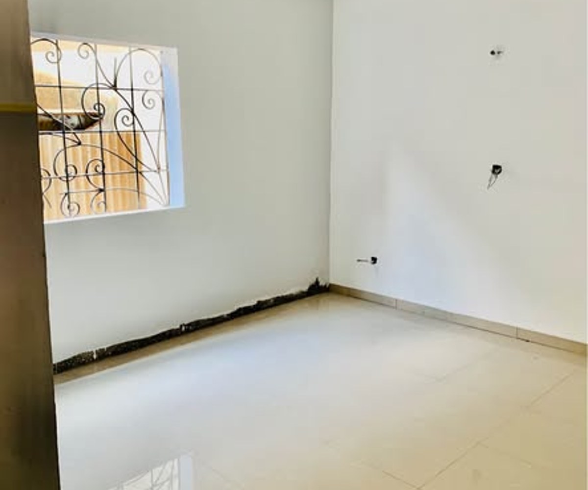Chambre moderne à louer - Biyem-Assi, Yaoundé