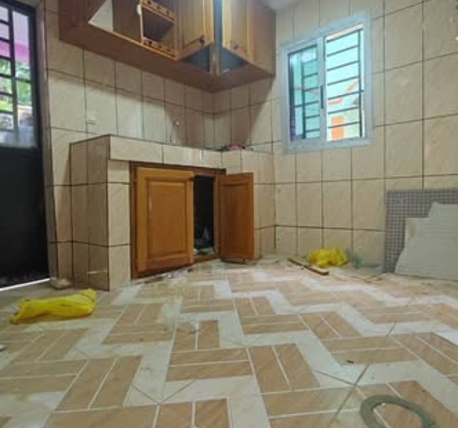 Appartement moderne à louer Logbaba jardin