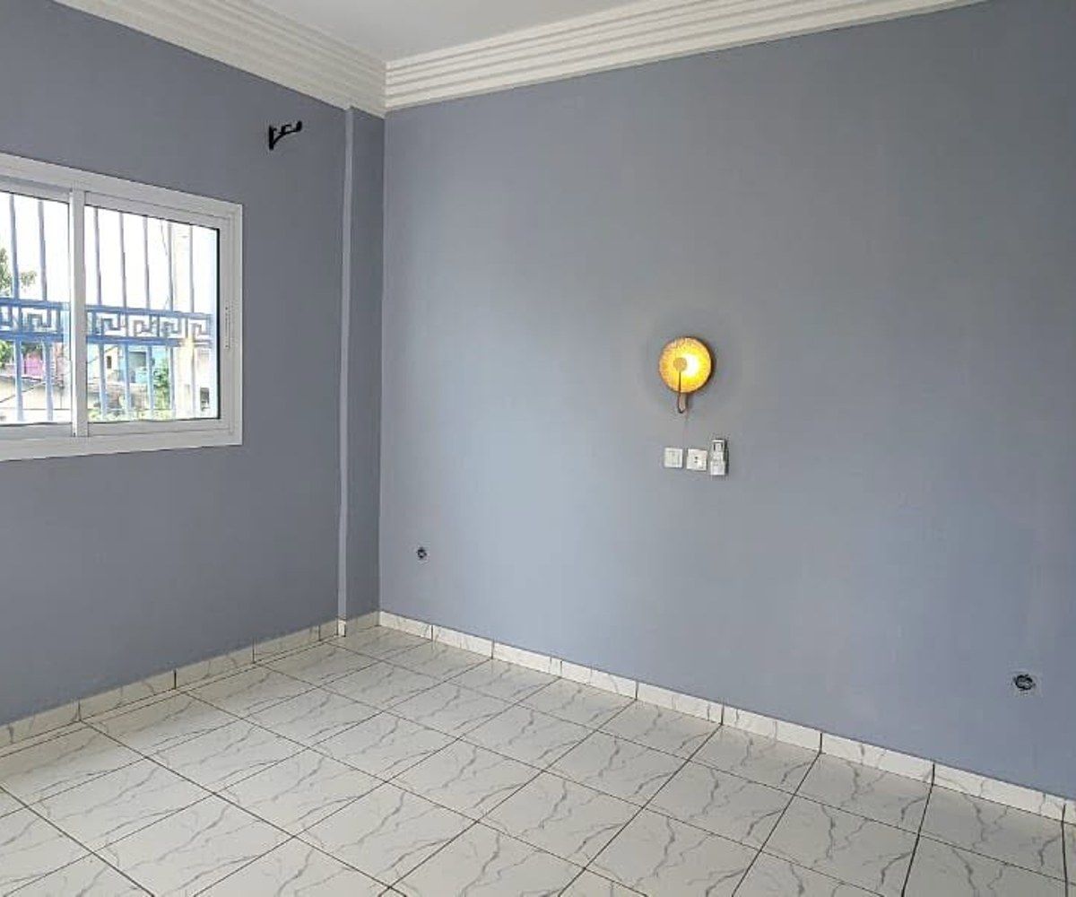 Appartement moderne à louer – Logbessou