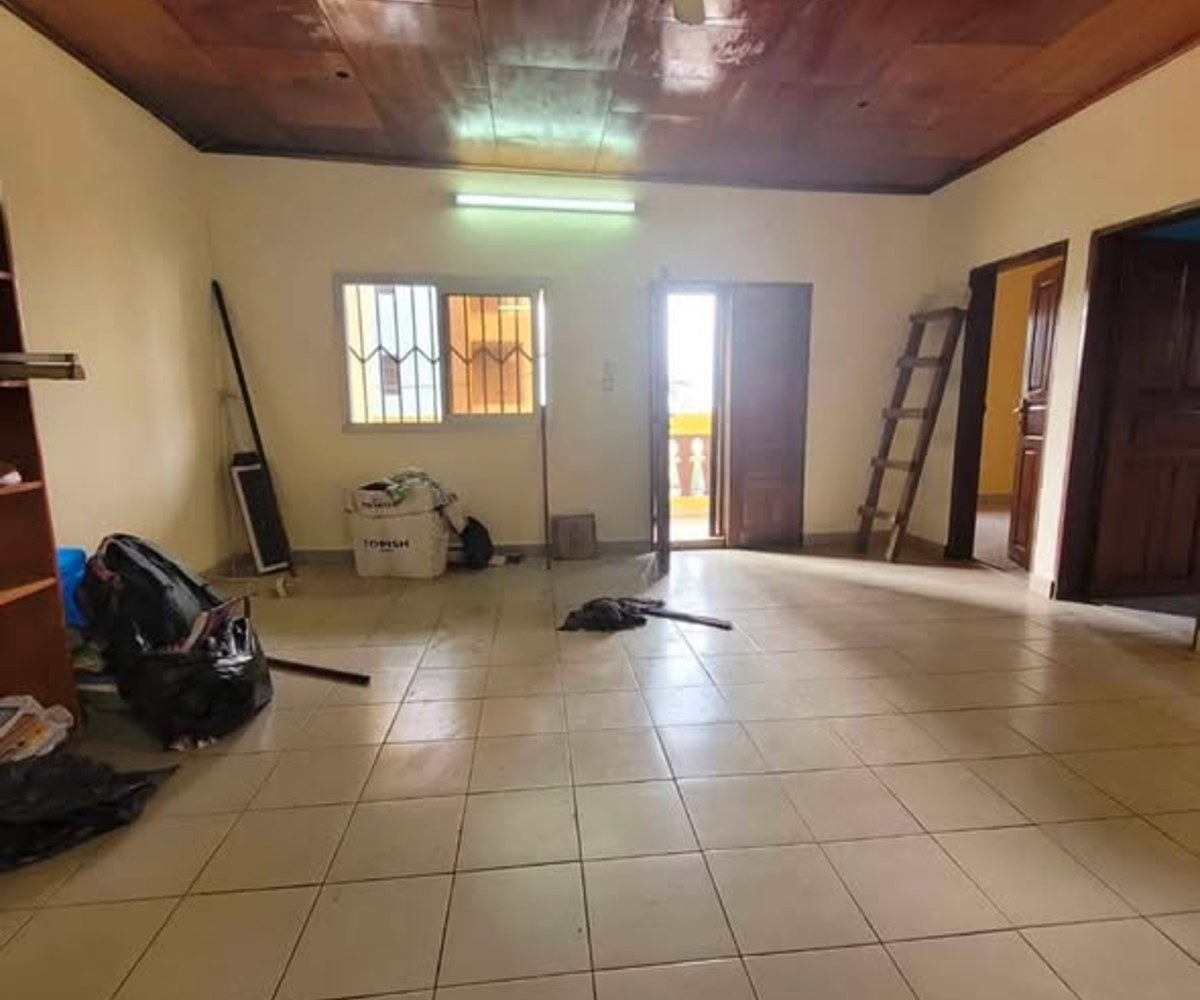 Appartement moderne à louer – Biyem-Assi TKC
