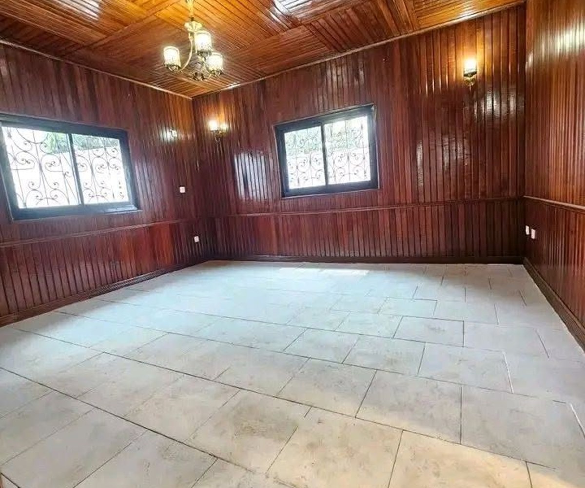 Villa haut standing neuve à louer - Nkoabang, Yaoundé