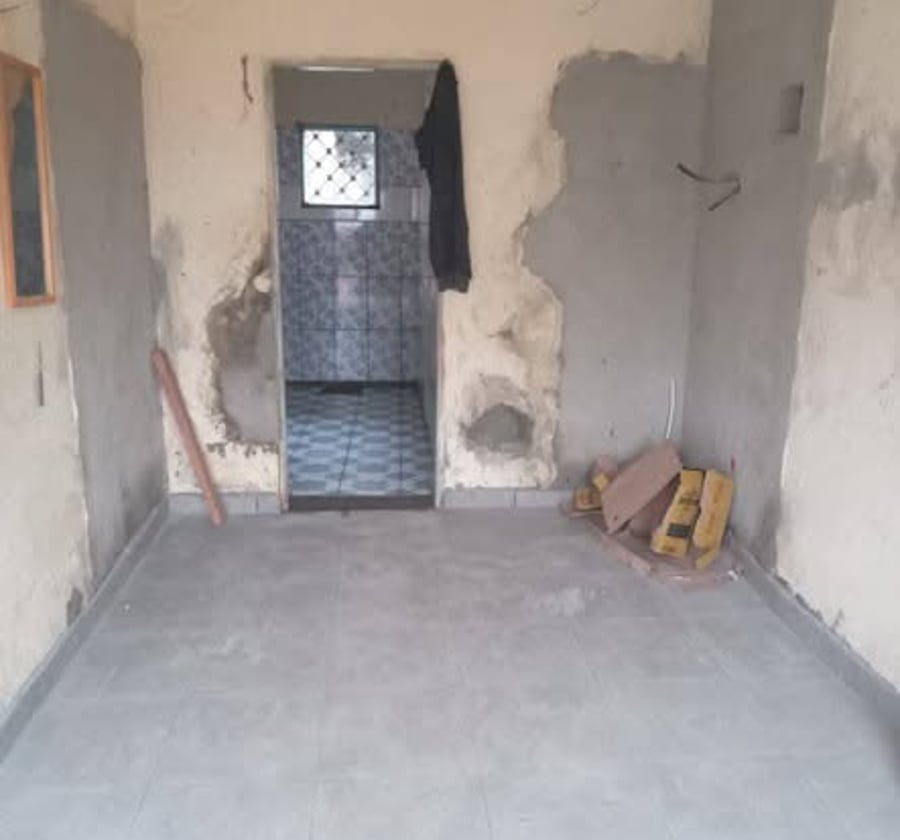 Chambre moderne à louer à Biyem-Assi