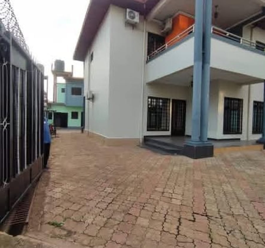 Duplex haut standing à louer - Yaoundé Omnisport