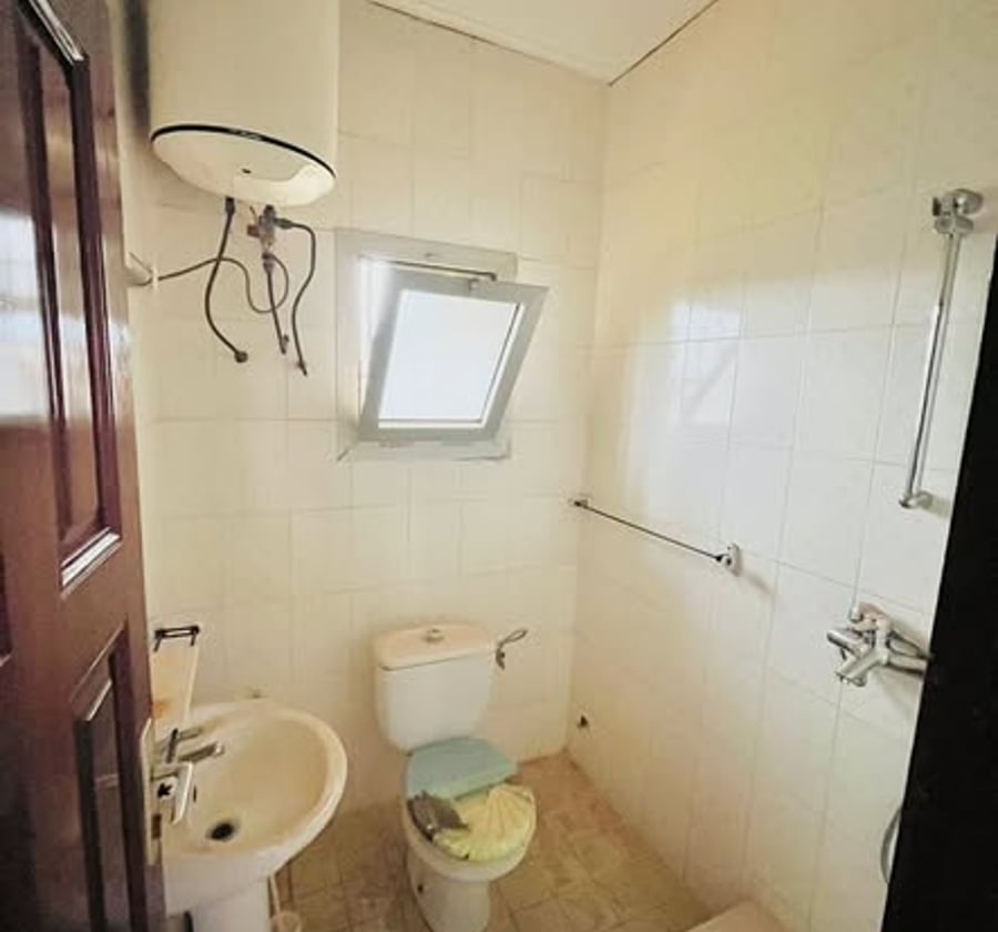 Studio moderne à Biyemassi Jouvence