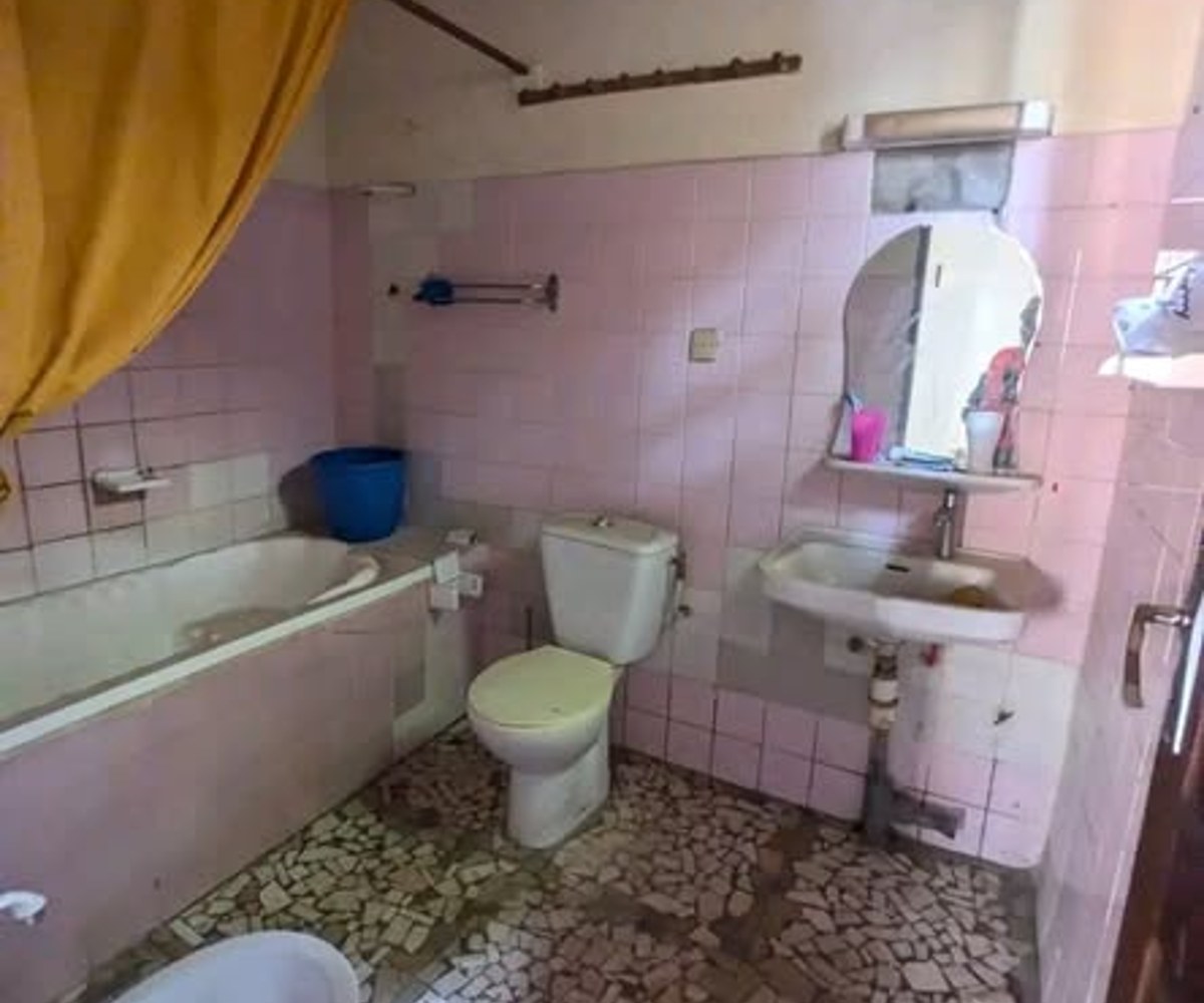 Villa à louer - Biyem-Assi - 3 chambres