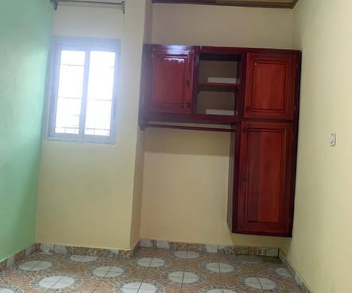 Studio moderne à Village, Douala - 50 000 XAF/mois