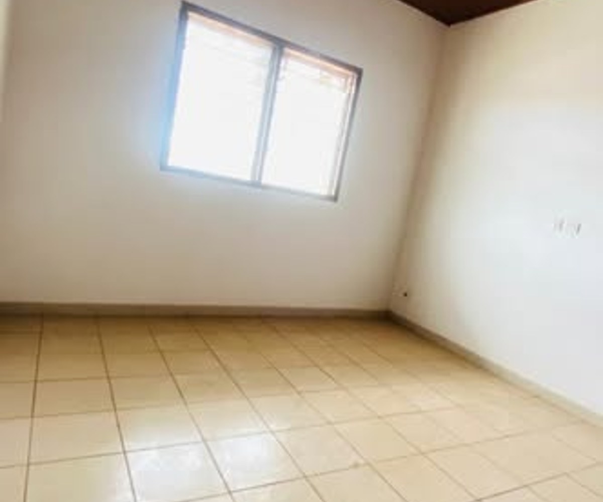 Appartement 2 chambres à louer – Biyem Assi Acacia