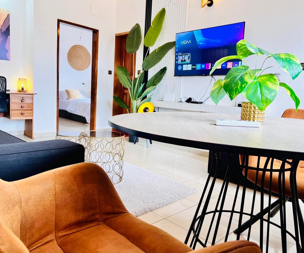 Guest House  for rent in Nsam, Yaoundé : FCFA 35000