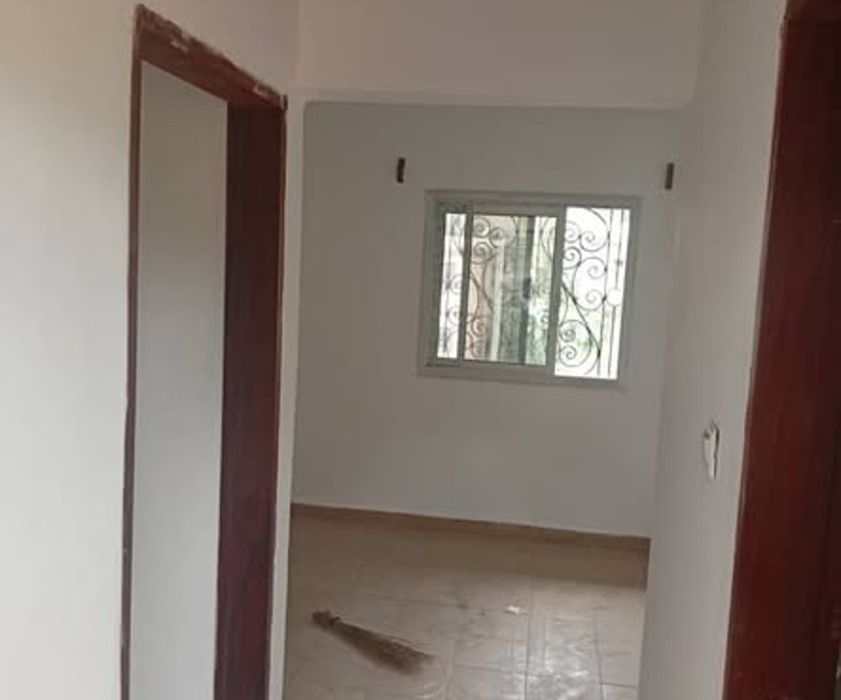 Studio moderne à louer - PK11, Douala